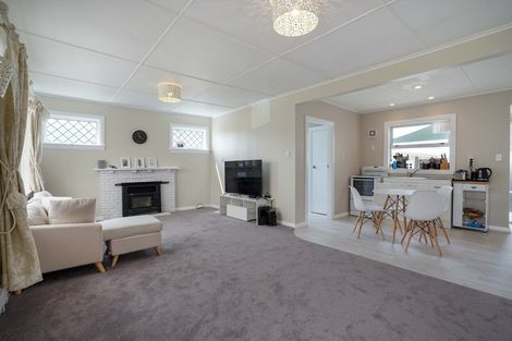 Photo of property in 48 Seabury Avenue, Foxton Beach, Foxton, 4815