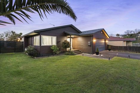 Photo of property in 75 Kamara Road, Glen Eden, Auckland, 0602