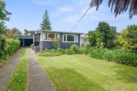 Photo of property in 8 The Avenue, Otaki Beach, Otaki, 5512
