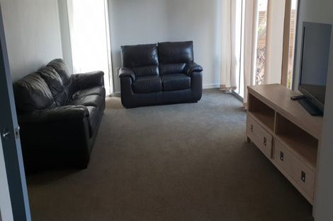 Photo of property in 53f1 Cleveland Street, Brooklyn, Wellington, 6021