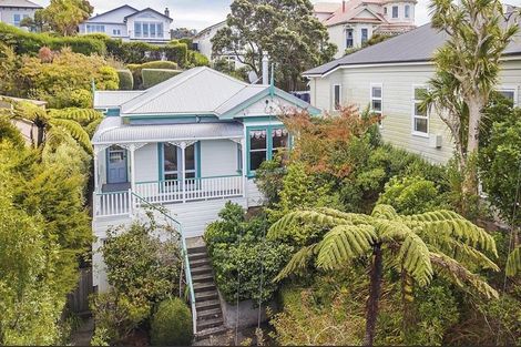 Photo of property in 10 Mitchell Street, Brooklyn, Wellington, 6021