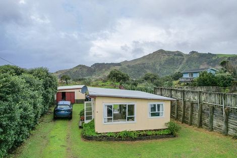 Photo of property in 23 Point Road, Mokau, 4376