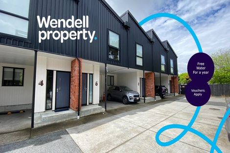 Photo of property in 8 Whakarato Way, Takanini, 2112
