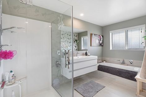 Photo of property in 42 Watkins Drive, Rangiora, 7400