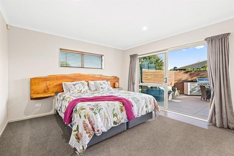 Photo of property in 41 Chic Gardens, Parakai, 0830