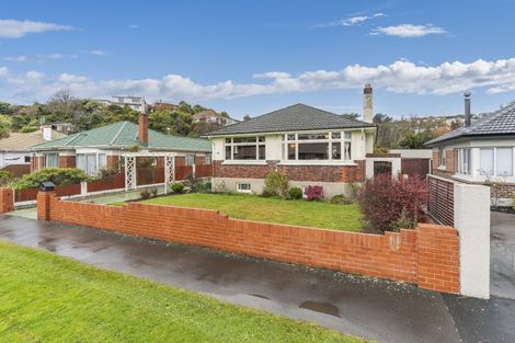 Photo of property in 30 Somerville Street, Andersons Bay, Dunedin, 9013