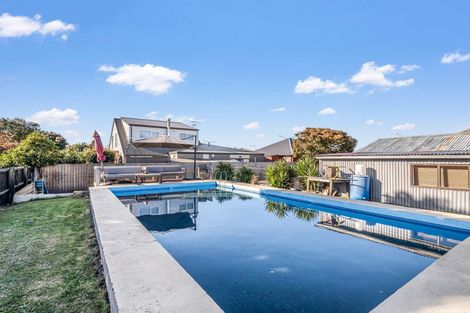Photo of property in 409 Main Road North, Redwood, Christchurch, 8051