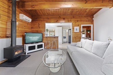 Photo of property in 1/5 John Street, Tauhara, Taupo, 3330