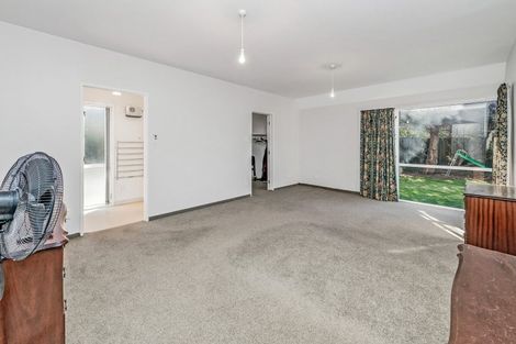 Photo of property in 12 Eversleigh Street, St Albans, Christchurch, 8014