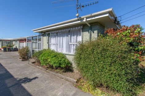 Photo of property in 19 Sturrocks Road, Redwood, Christchurch, 8051