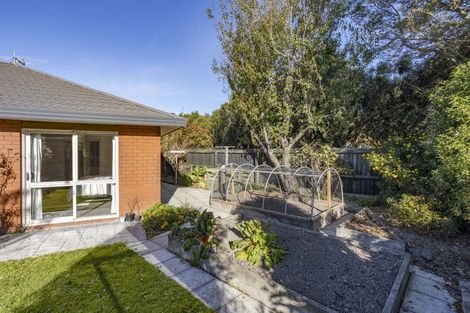 Photo of property in 9 Thoresby Mews, Avonhead, Christchurch, 8042