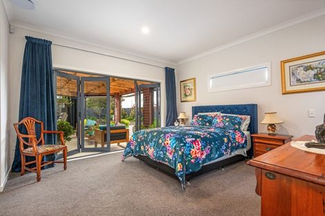 Photo of property in 8 Crabapple Close, Milson, Palmerston North, 4414