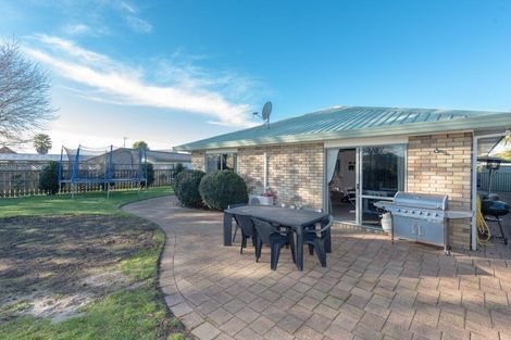 Photo of property in 21 Halyard Close, Flagstaff, Hamilton, 3210