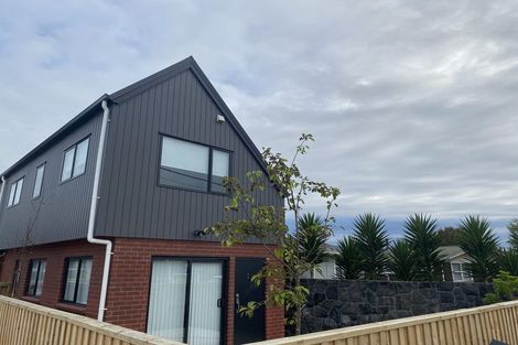 Photo of property in 1/125b Metcalfe Road, Ranui, Auckland, 0612