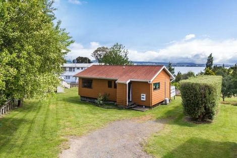 Photo of property in 8 Logan Avenue, Wharewaka, Taupo, 3330