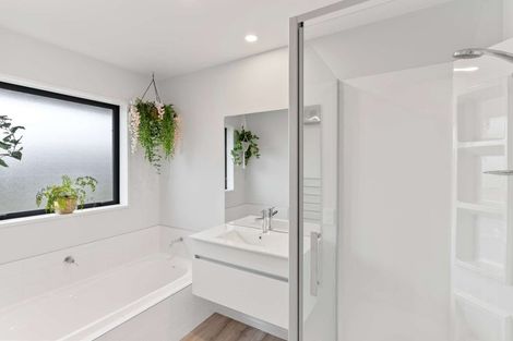 Photo of property in 1 Mary Place, Pyes Pa, Tauranga, 3112