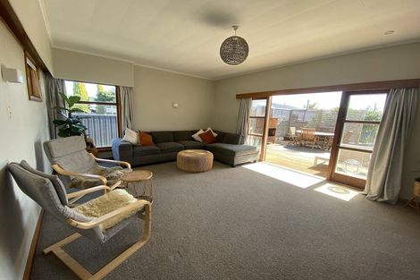 Photo of property in 49 Meeanee Road, Taradale, Napier, 4112
