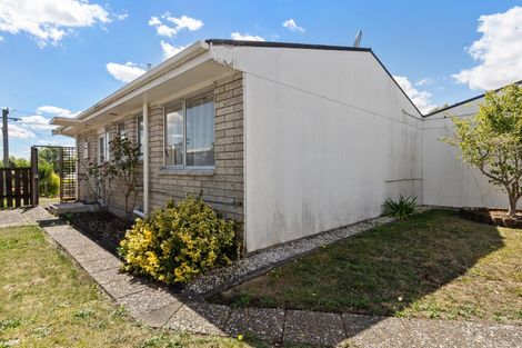 Photo of property in 73 Tuhikaramea Road, Dinsdale, Hamilton, 3204
