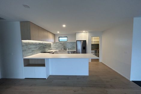 Photo of property in 139 Burden Loop, Lake Hawea, 9382