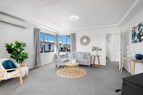 Photo of property in 38 Mure Street, Mosgiel, 9024