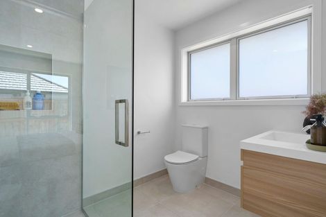 Photo of property in 11 One Haruru Street, Cambridge, 3493