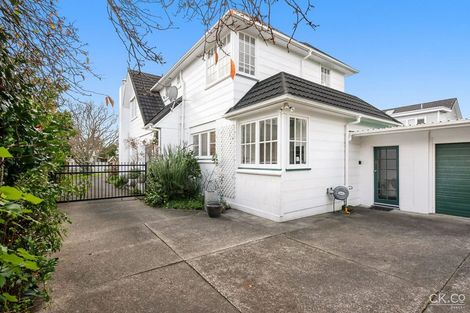 Photo of property in 17 Chilton Grove, Hutt Central, Lower Hutt, 5010