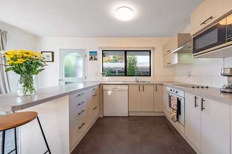 Photo of property in 2/35 New Brighton Road, Shirley, Christchurch, 8061