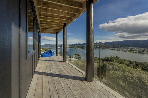 Photo of property in 34 Motuhoa Road, Tairua, 3508