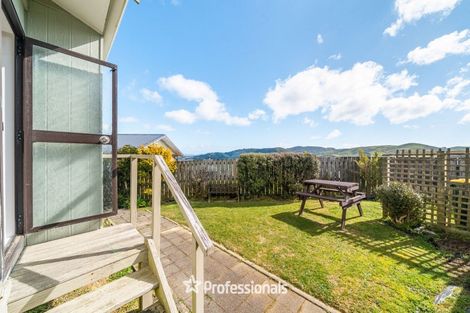 Photo of property in 25b Outram Grove, Kelson, Lower Hutt, 5010