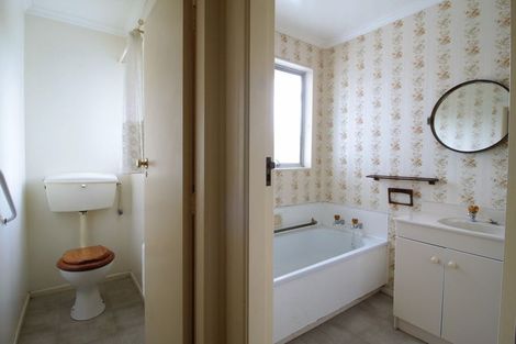 Photo of property in 1 Gordon Street, Avalon, Lower Hutt, 5011