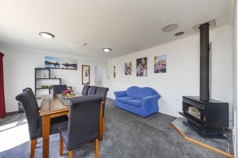 Photo of property in 7 Rose Place, Awapuni, Palmerston North, 4412