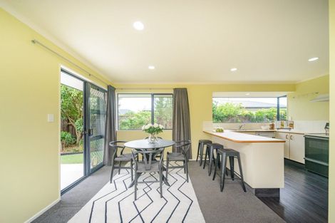 Photo of property in 36 Beresford Street, Takaro, Palmerston North, 4410