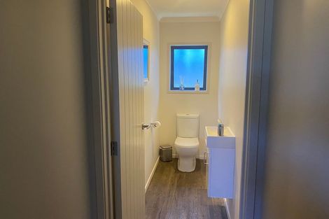 Photo of property in 15 Wicksteed Street, Vogeltown, New Plymouth, 4310