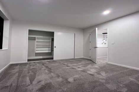 Photo of property in 20 Heketara Way, Massey, Auckland, 0614