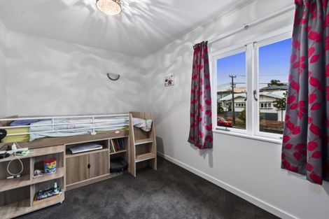 Photo of property in 38a/1 Norwood Road, Bayswater, Auckland, 0622
