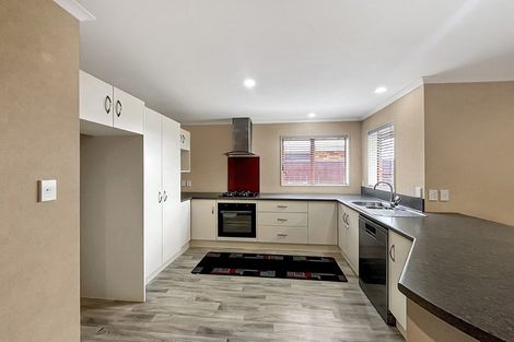 Photo of property in 53 Branigan Parade, Kelvin Grove, Palmerston North, 4414