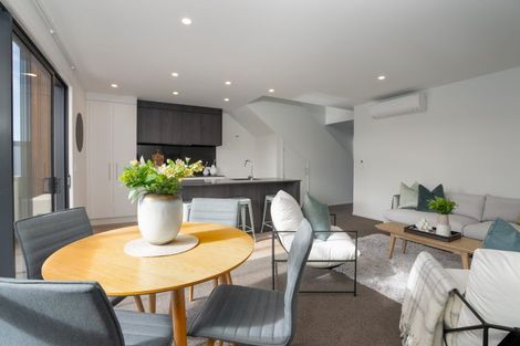 Photo of property in 10/102 Swayne Road, Cambridge, 3434