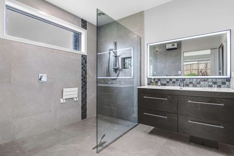 Photo of property in 20 Taonui Street, Waitarere Beach, Levin, 5510