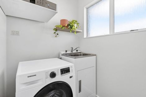 Photo of property in 3/9 Lichfield Street, Stoke, Nelson, 7011
