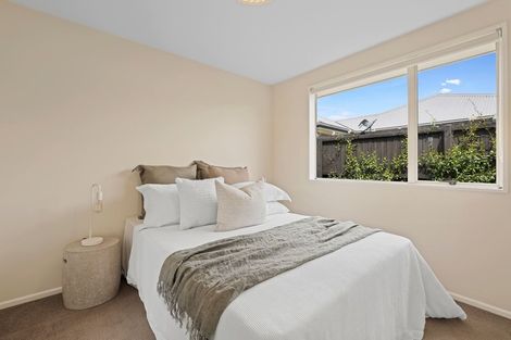 Photo of property in 2/23 Gamblins Road, Saint Martins, Christchurch, 8022