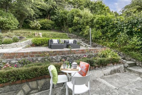 Photo of property in 8 Paisley Terrace, Karori, Wellington, 6012