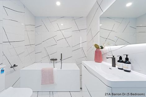 Photo of property in 21c Barron Drive, Green Bay, Auckland, 0604