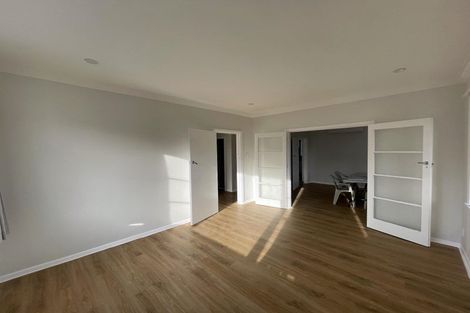 Photo of property in 19 Beauchamp Street, Tawa, Wellington, 5028