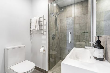 Photo of property in 6 Pottery Crescent, Hobsonville, Auckland, 0618