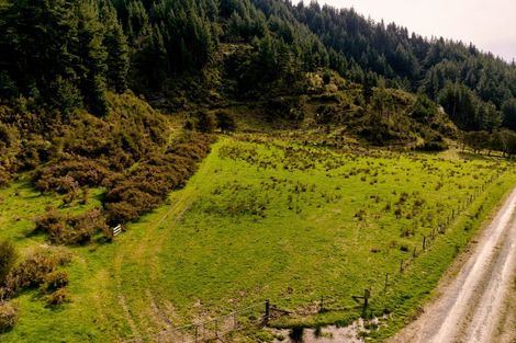 Photo of property in 895 Waikakaho Road, Tuamarina, Blenheim, 7273