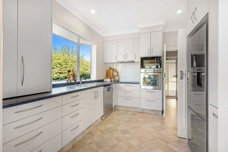 Photo of property in 221 Saint Leonards Avenue, Saint Leonards, Hastings, 4120