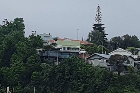 Photo of property in 15 Milton Terrace, Hospital Hill, Napier, 4110