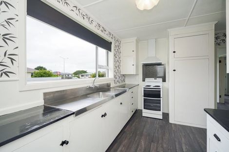 Photo of property in 557 Herbert Street, Waverley, Invercargill, 9810
