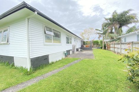 Photo of property in 673 Te Atatu Road, Te Atatu Peninsula, Auckland, 0610