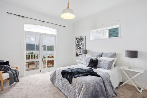 Photo of property in 48 Maida Vale Road, Roseneath, Wellington, 6011